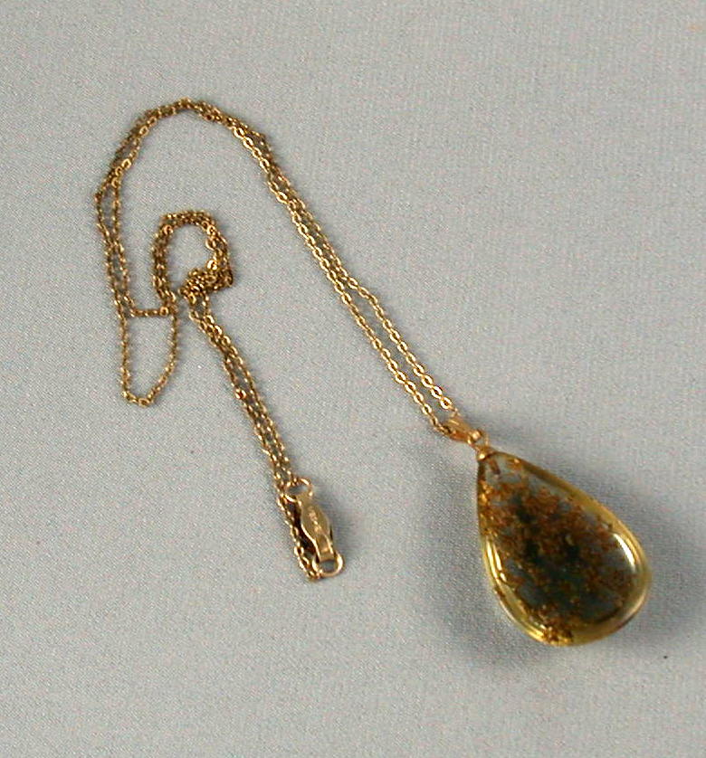 Gold Flake Lucite Pendant Necklace